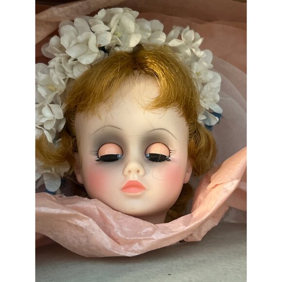 Vintage 1966 Madame Alexander Elise Bride Doll #1670 Original Box Estate Gown - Picture 2 of 7